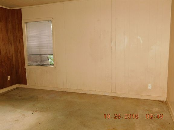 4th image of 129 W Jewell Dr