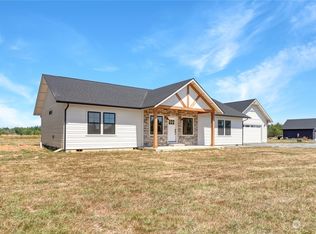 423 Antrim Rd, Winlock, WA 98596