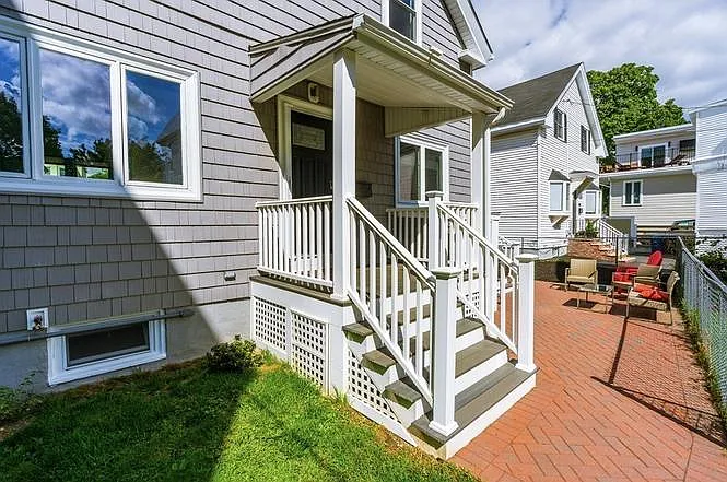 73R Rush St — Photo 31