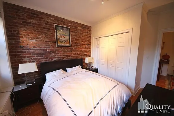 Rented by (Legacy) NY Quality Living Uptown | media 17