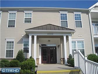 1st image of 2204 Poplar St