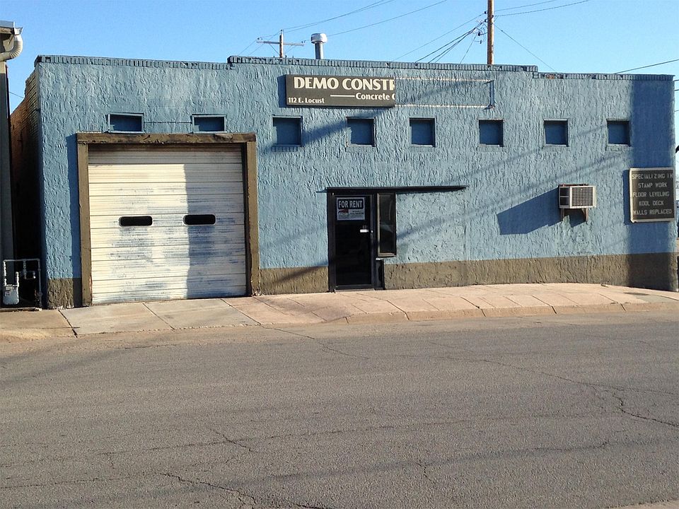 1st image of 112 E Locust Ave
