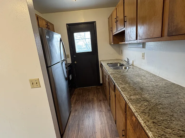 1801 Reetz Rd — Photo 9