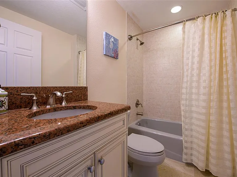 15 Somerset St #603 — Photo 31