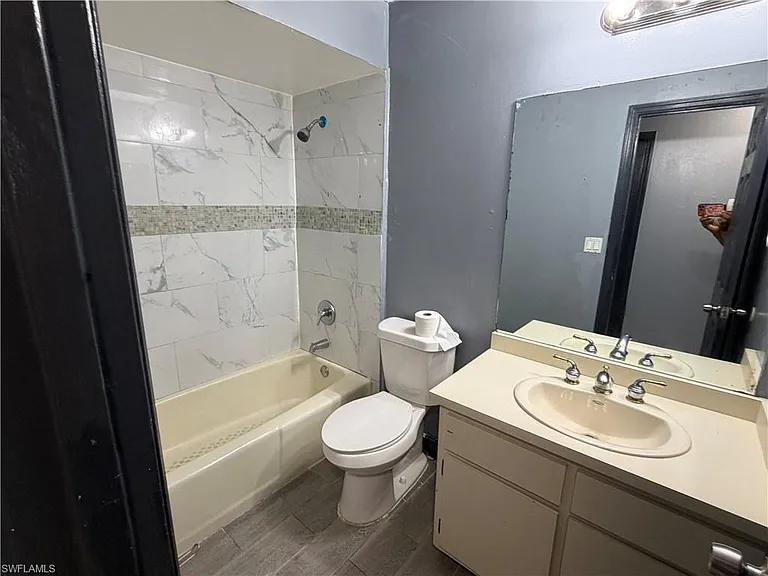 356 Delaware Rd — Photo 9