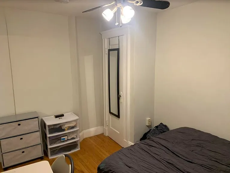 220 Hanover St #2 — Photo 9