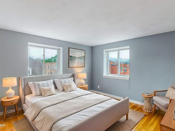 4th image of 39 Englewood Ave APT 24