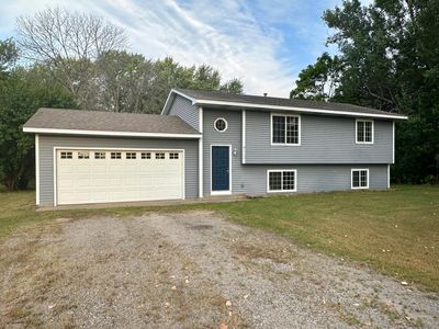 8113 Lake Dr, Lino Lakes, MN, 55014