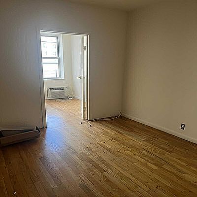 1st image of 320 W 96th St APT 3A