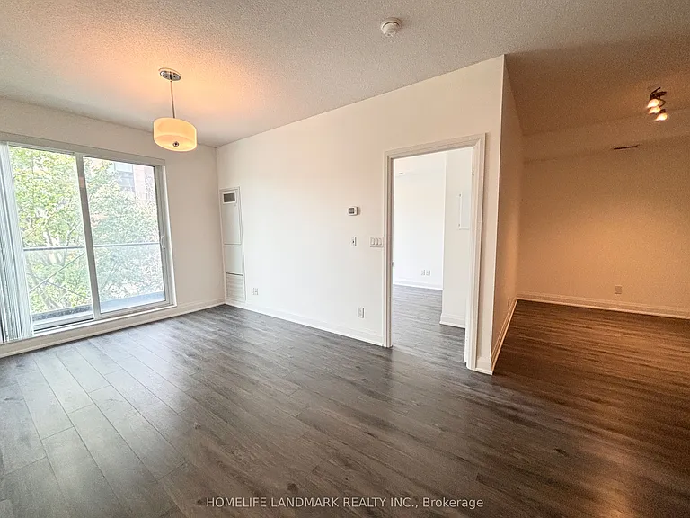 1 Uptown Dr #207 — Photo 20