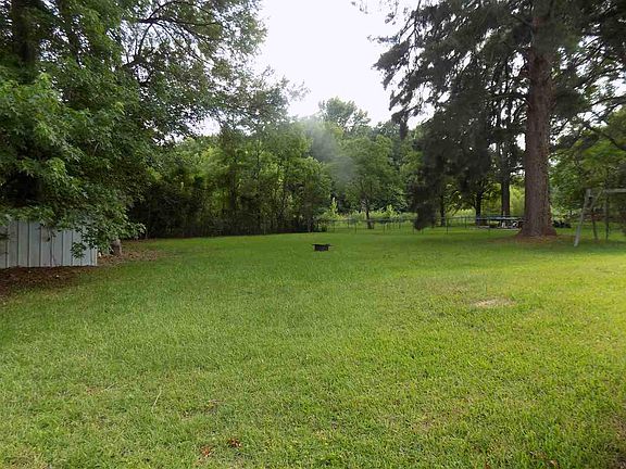 2nd image of 3505 Beechwood Ln