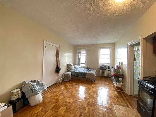 Rented by Lang Realty LLC | media 1