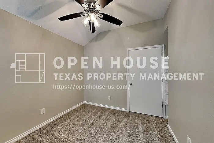6937 Cheswick Dr — Photo 15