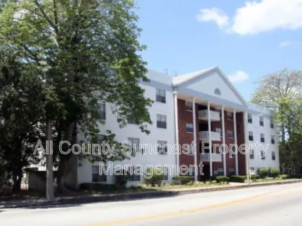 1830 Dr Martin Luther King Jr St N APT 203, Saint Petersburg, FL 33704