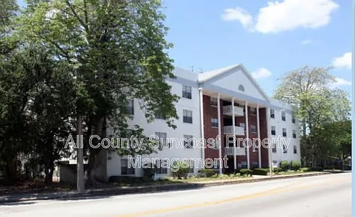1830 Dr Martin Luther King Jr St N #203 Photo 1 1830 Dr Martin Luther King Jr St N #203 Photo 1