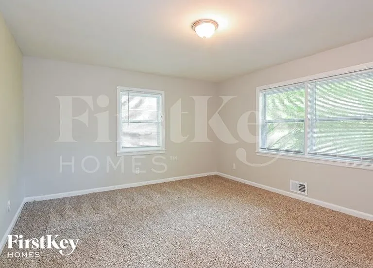 629 Bounty Dr — Photo 10