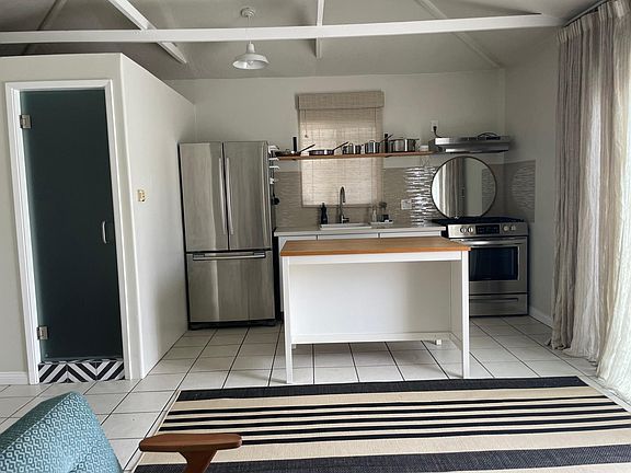 2nd image of 719 E Sunset Ave #1/2