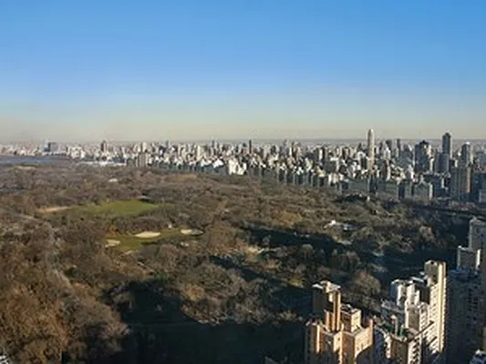 Sold by Corcoran | media 24