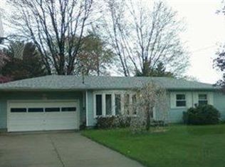 10164 Ruth Dr, Wadsworth, OH 44281