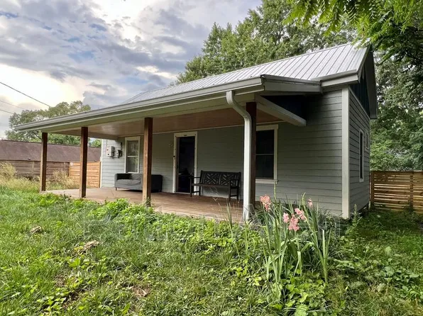 135 Michigan Ave, Asheville, NC 28806