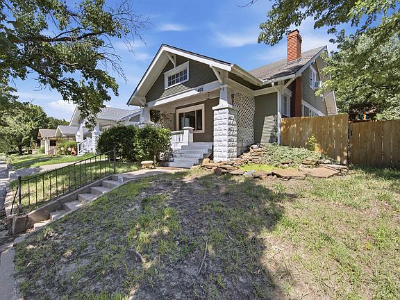 4th image of 402 N Clifton Ave