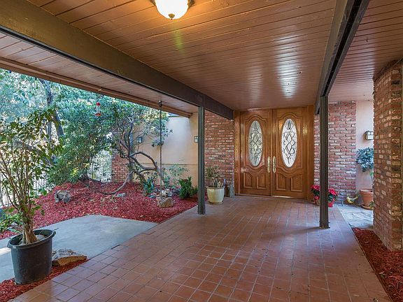 5th image of 1336 El Vago St