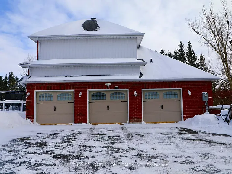 5 Dafoe Ct — Photo 35