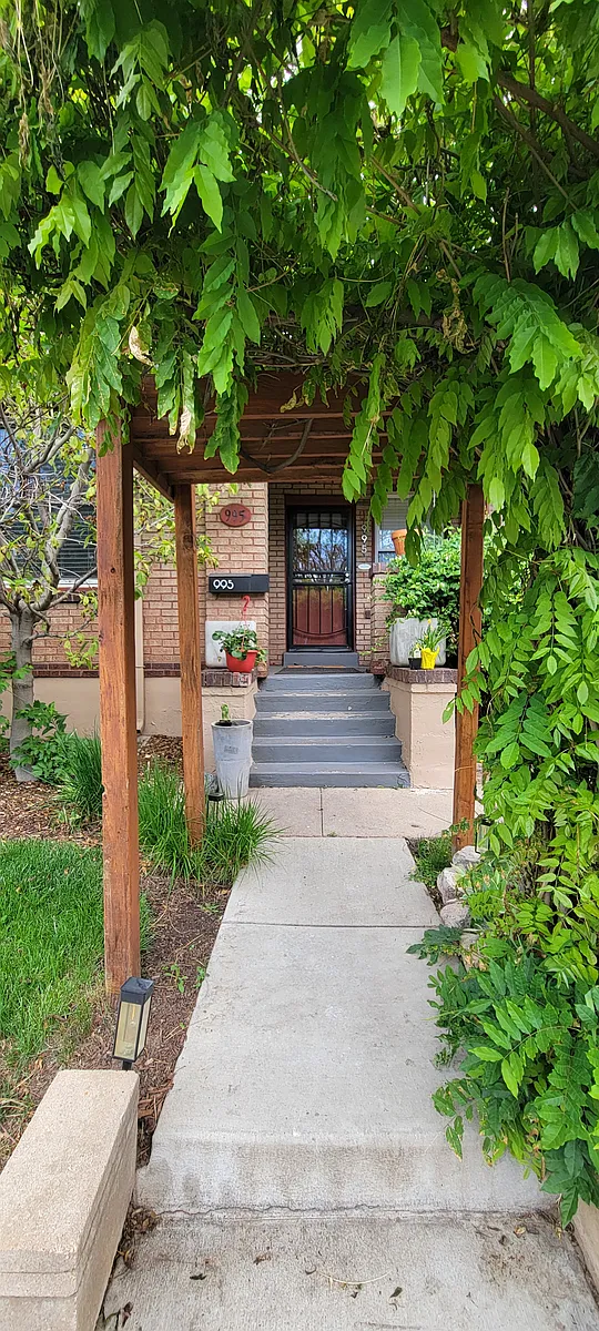 Welcome Home - 995 S Washington St