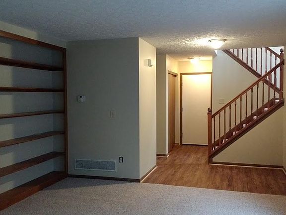 4th image of 4683 Clayburn Ct