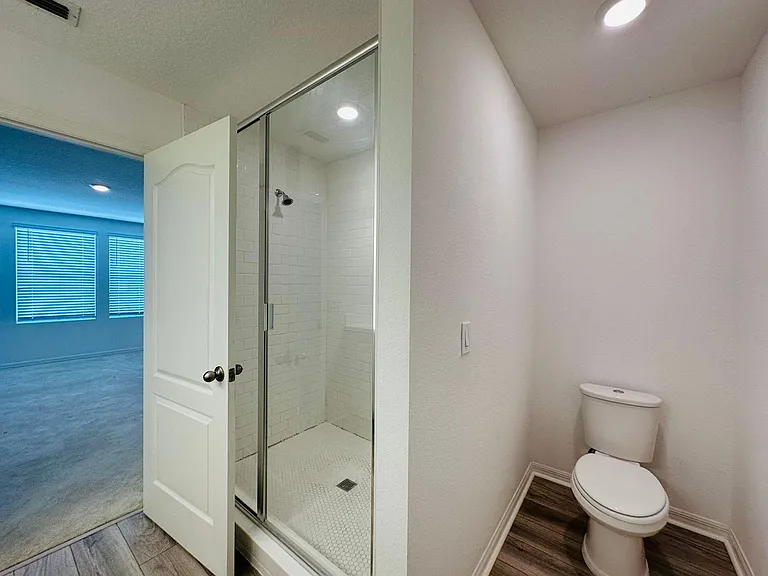 785 Benoi Dr — Photo 16