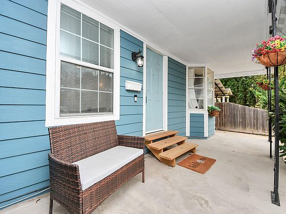 2nd image of 7711 Avenue L