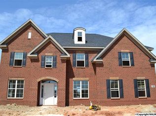 4 Winter King Dr SW, Huntsville, AL 35824