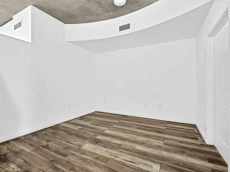 5925 Almeda Rd #10713 — Photo 9