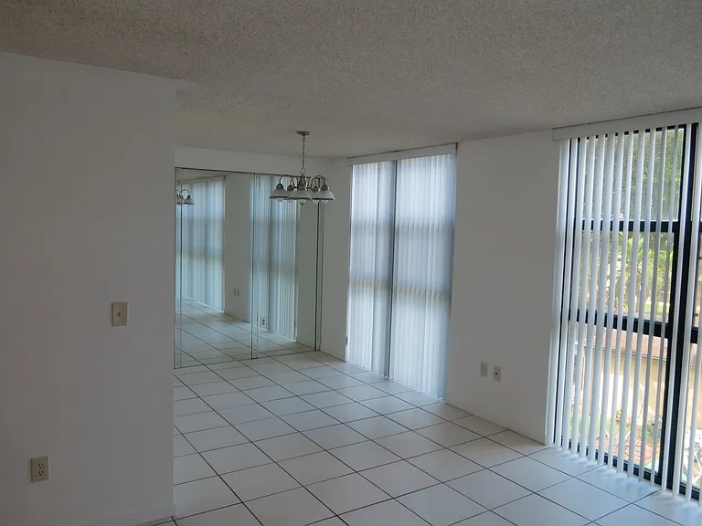 11750 SW 18th St #312-1 — Photo 7