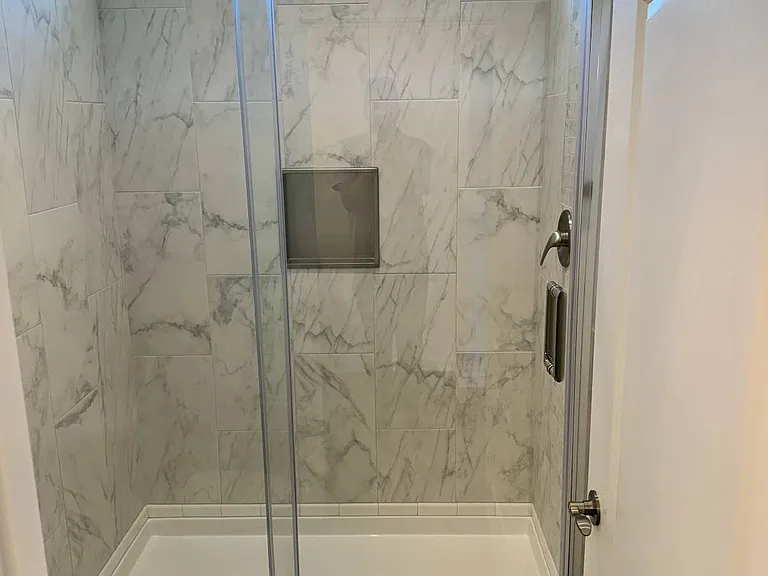 1270 Plymouth Pl — Photo 29