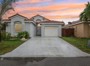 7330 Flores Way, Margate, FL 33063