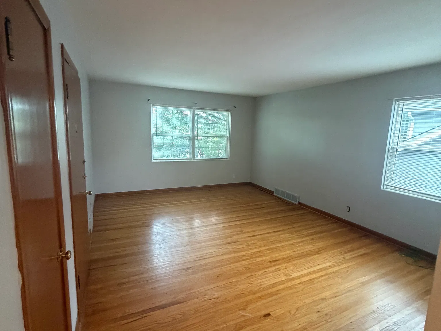 1 bed, 800 sqft, $1,000 — Photo 4