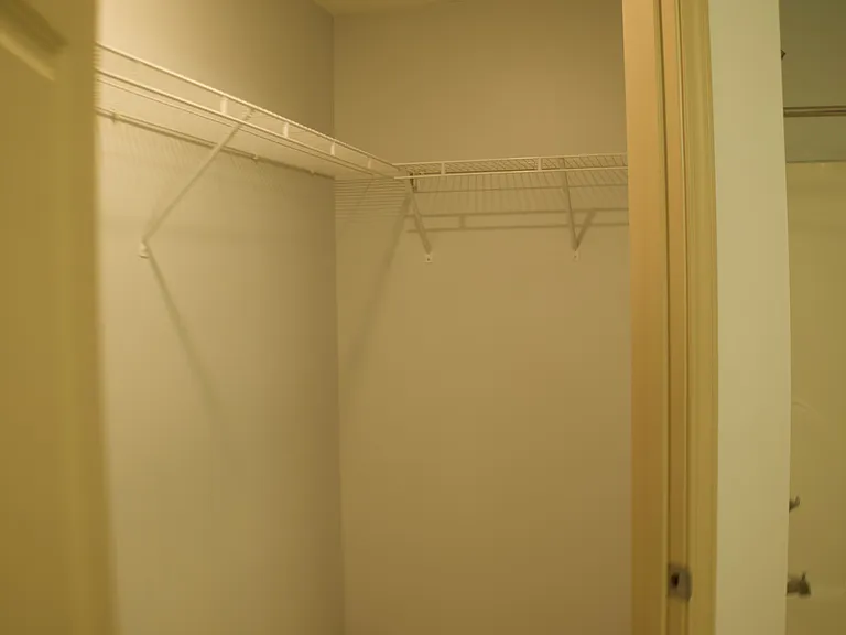 College Center Apartments — Photo 43