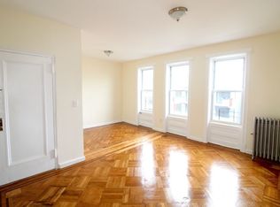 200 Hawthorne St APT 4, Brooklyn, NY 11225
