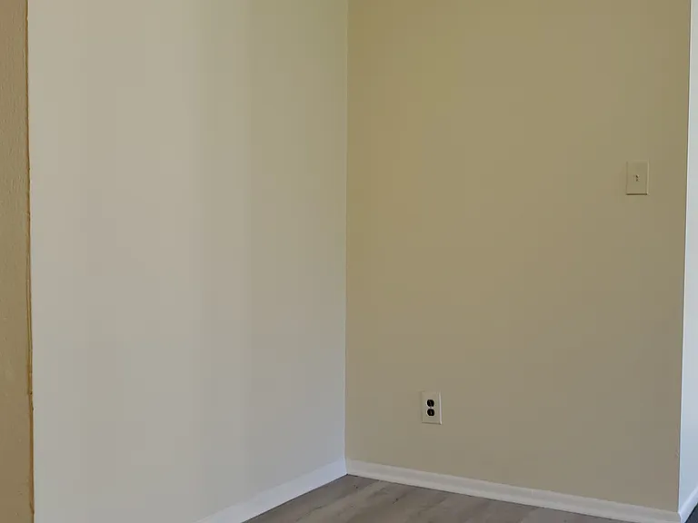 220 Cookstown New Egypt Rd #8 — Photo 5