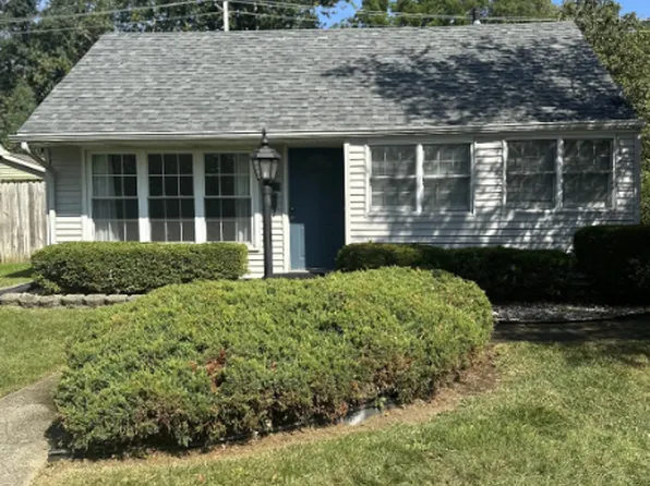 409 W Angela Blvd, South Bend, IN 46617