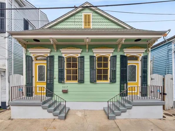 3217 Dauphine St, New Orleans, LA 70117