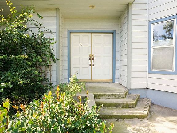 5th image of 1109 Mound Ave #2