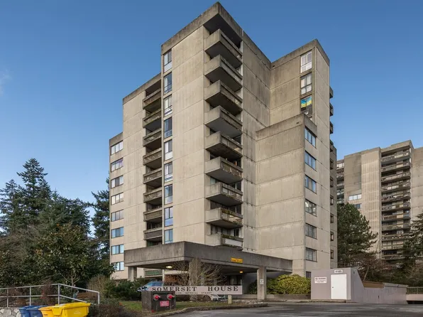 4105 Imperial St #403, Burnaby, BC V5J 1A6