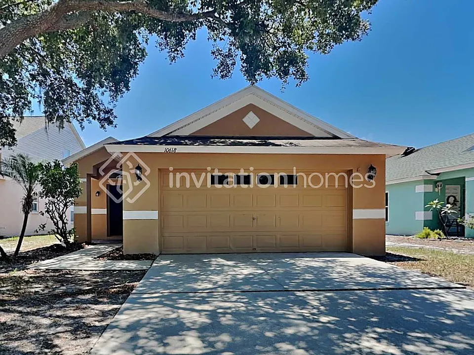 10618 Lakeside Vista Dr
