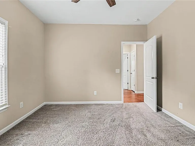 3544 College St — Photo 22