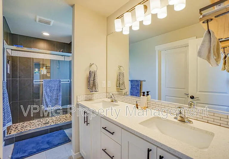 10819 NE 99th Ave — Photo 24