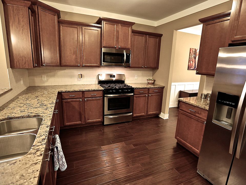 1st image of 357 Shinnecock Dr