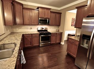 357 Shinnecock Dr, Brighton, MI