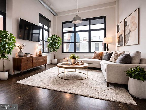 2nd image of 2328 Champlain St NW APT 409